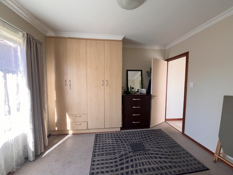 2 Bedroom Property for Sale in Vredenhof Sh Free State